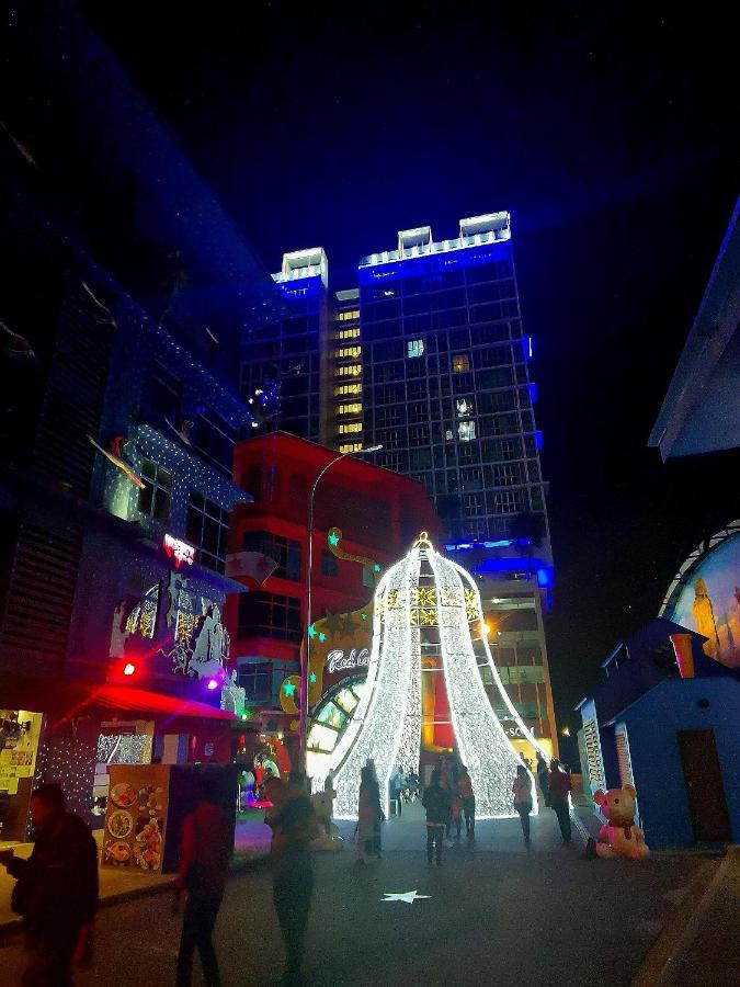 Apartment A's House I-city 1-4pax Netflix Wifi Shah Alam